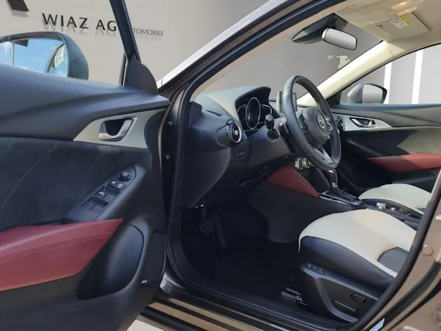 Mazda CX-3 2.0 Revolution AWD AT LW