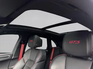 PORSCHE Macan GTS