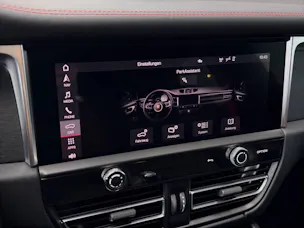 PORSCHE Macan GTS
