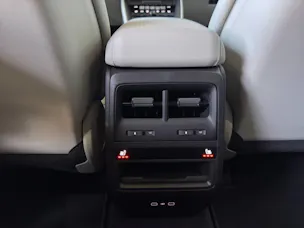 PORSCHE Macan Turbo