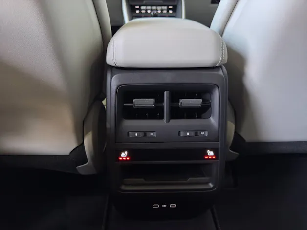 PORSCHE Macan Turbo