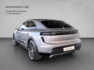 PORSCHE Macan Turbo