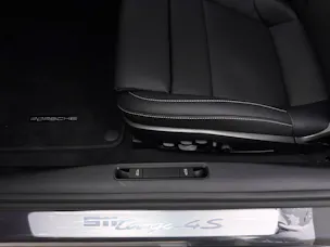 PORSCHE 911 Targa 4S
