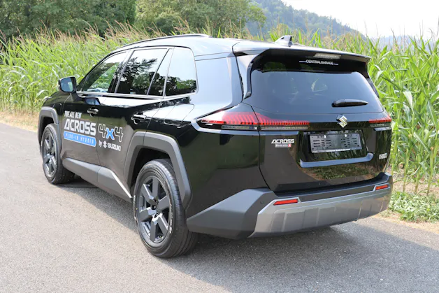 Suzuki Across 2.5 PHEV Compact Top 4x4
