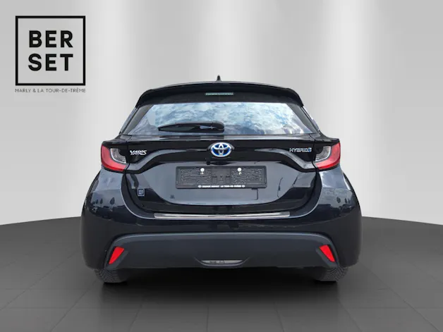 Toyota Yaris 1.5 VVT-i HSD Trend