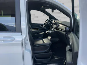 MERCEDES-BENZ V 300 d Swiss Ed. lang Van