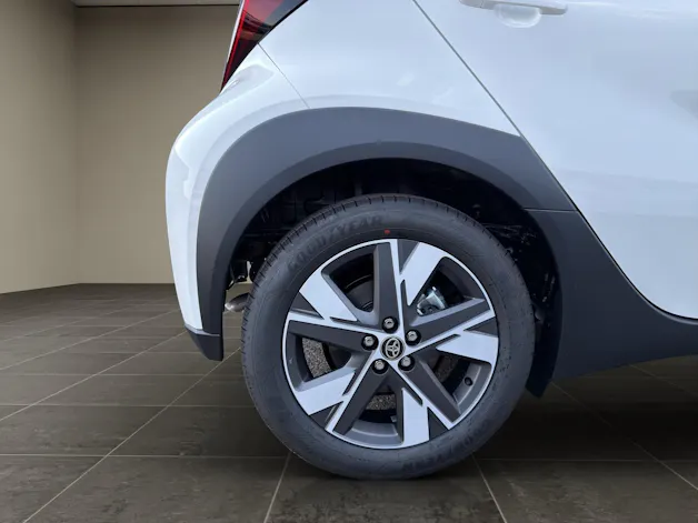 Toyota Aygo X 1.5 VVT-i HSD Comfort