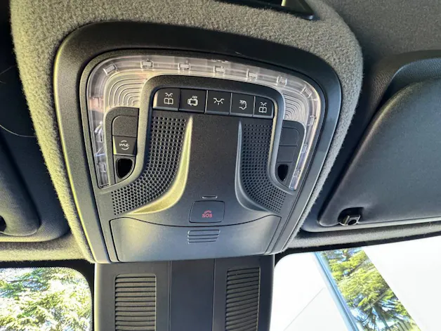 MERCEDES-BENZ Sprinter 319 CDI 4x4 Pro Kasten HD 3665 S Worker