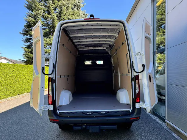 MERCEDES-BENZ Sprinter 319 CDI 4x4 Pro Kasten HD 3665 S Worker