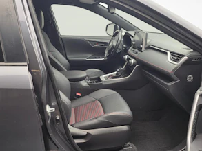 https://vehicle.imgix.net/4416572/5bb923f2-7002-4b3a-bcac-60a5591fdae3.jpg