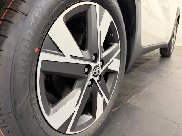 Toyota Aygo X 1.5 VVT-i HSD Comfort