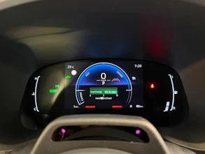 https://vehicle.imgix.net/4416576/ad958310-a1ee-433e-8871-3f177b9eebdf.jpeg