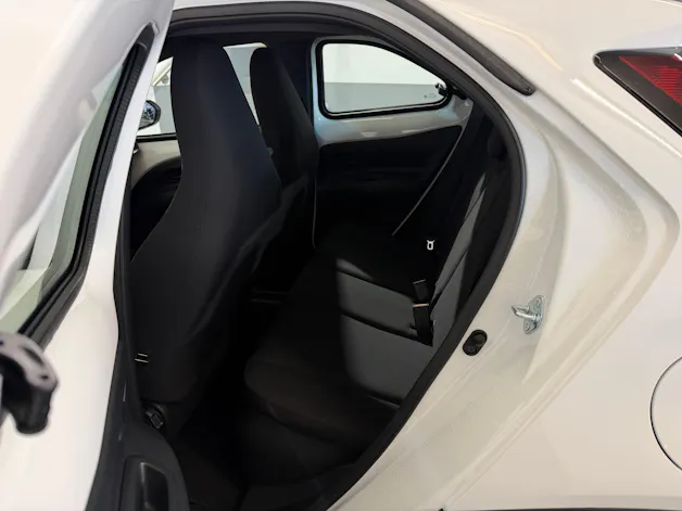 Toyota Aygo X 1.5 VVT-i HSD Comfort