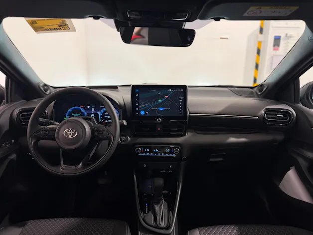 Toyota Yaris 1.5 VVT-i HSD Premium