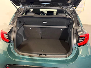 https://vehicle.imgix.net/4416582/38de08be-a278-4f85-938d-c419e2c5bf0e.jpeg