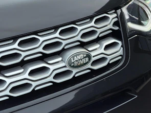 Fahrzeugbild LAND ROVER Discovery Sport 2.0 SD4 200 SE