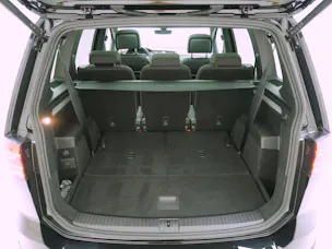 VW Touran 1.5 TSI DSG R-Line Black Style