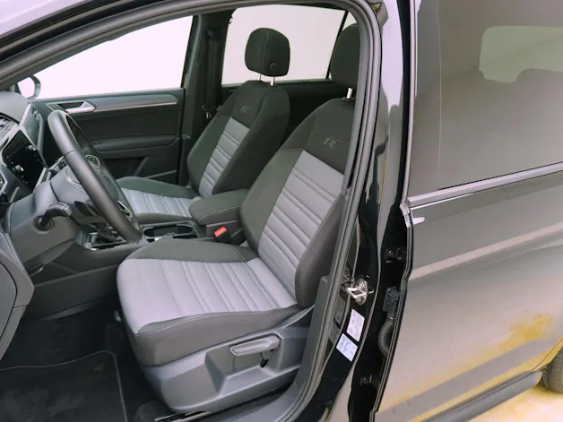 VW Touran 1.5 TSI DSG R-Line Black Style