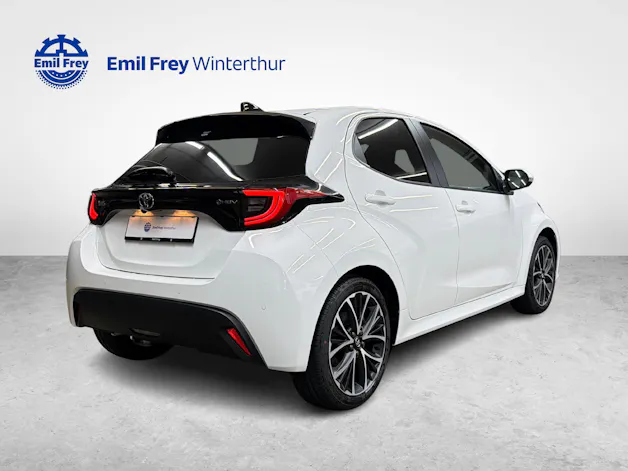 Toyota Yaris 1.5 VVT-i HSD Trend