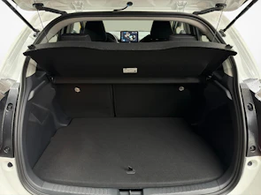 Fahrzeugbild TOYOTA Yaris 1.5 VVT-i HSD Trend