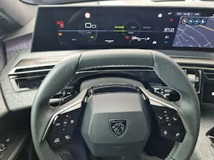 Peugeot 3008 1.2 Hybrid 145PS GT *Automat*