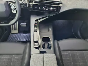 Peugeot 3008 1.2 Hybrid 145PS GT *Automat*