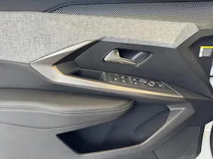 Peugeot 3008 1.2 Hybrid 145PS GT *Automat*