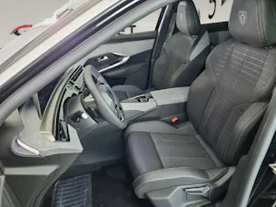 Peugeot 3008 1.2 Hybrid 145PS GT *Automat*