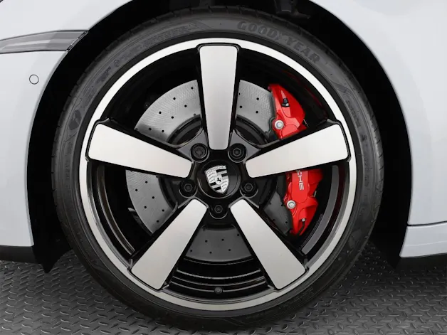 Porsche 911 Carrera 4S Cabriolet