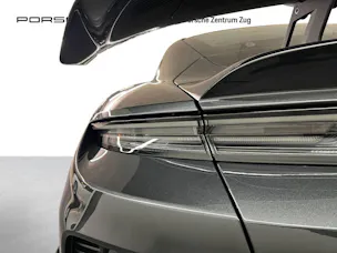 PORSCHE Taycan Turbo GT mit Weissach-Paket
