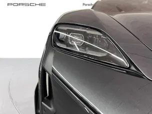 PORSCHE Taycan Turbo GT mit Weissach-Paket