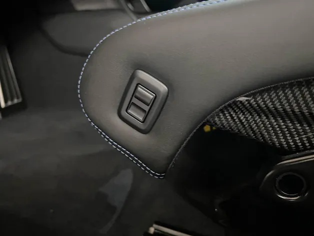 PORSCHE Taycan Turbo GT mit Weissach-Paket