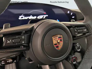 PORSCHE Taycan Turbo GT mit Weissach-Paket