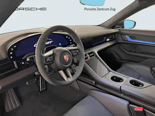 PORSCHE Taycan Turbo GT mit Weissach-Paket