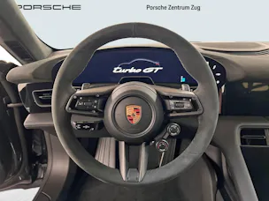PORSCHE Taycan Turbo GT mit Weissach-Paket