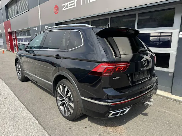 VW Tiguan Allspace 2.0 TSI R-Line DSG - CH