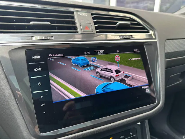 VW Tiguan Allspace 2.0 TSI R-Line DSG - CH