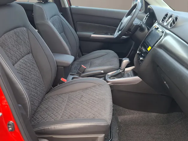 Suzuki Vitara 1.4 T Piz Sulai Top Hybrid 4x4