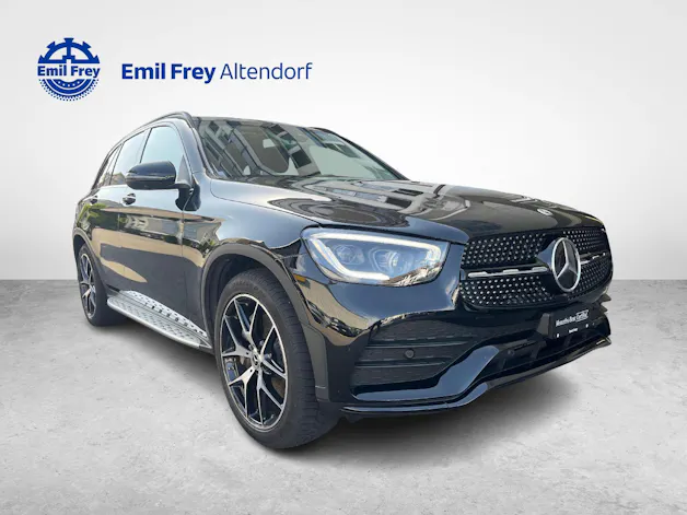 Mercedes-Benz GLC 300 AMG Line 4m