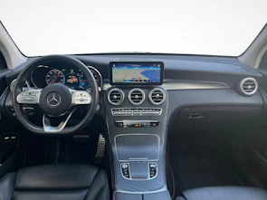 Fahrzeugbild MERCEDES-BENZ GLC 300 AMG Line 4m