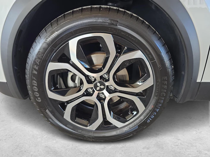 Fahrzeugbild MITSUBISHI ASX
