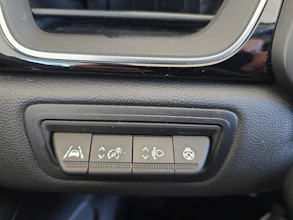https://vehicle.imgix.net/4416647/0cbe7ec1-52f0-4522-8e2c-4d2fd8313f57.jpg