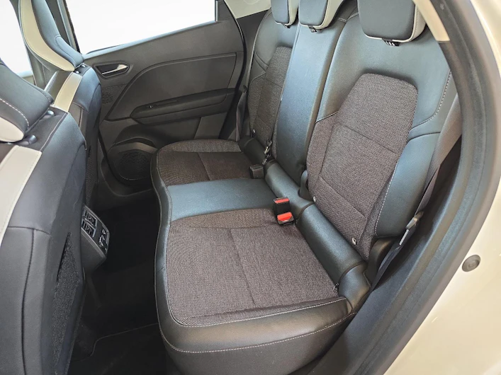 Fahrzeugbild MITSUBISHI ASX