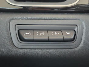 https://vehicle.imgix.net/4416648/73c35f38-bc8b-48df-b572-332b7258fb81.jpg