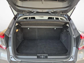 https://vehicle.imgix.net/4416648/bda4b342-6f04-4a12-8f49-dcd069bef9a7.jpg