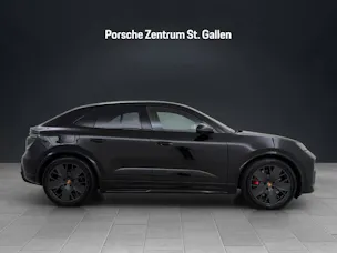 PORSCHE Macan GTS
