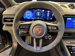 PORSCHE Macan GTS