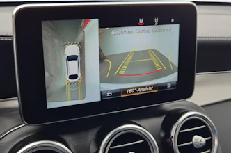https://vehicle.imgix.net/4416659/0f7240b4-1475-4ade-9452-4047833884fb.jpg