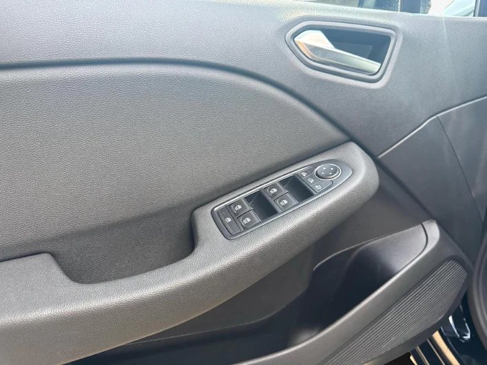 Fahrzeugbild MITSUBISHI COLT