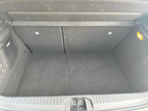 https://vehicle.imgix.net/4416667/7dd3f589-6f24-405d-a970-3d1815006de5.jpg
